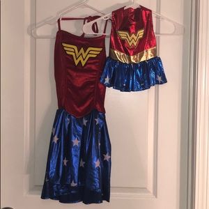 Wonder Woman Adult Small Costume + Pet Small
